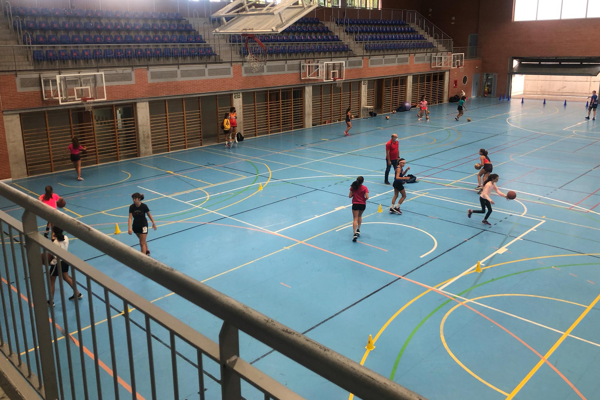 Polideportivo del Colegio Teresianas (2020-09-23)